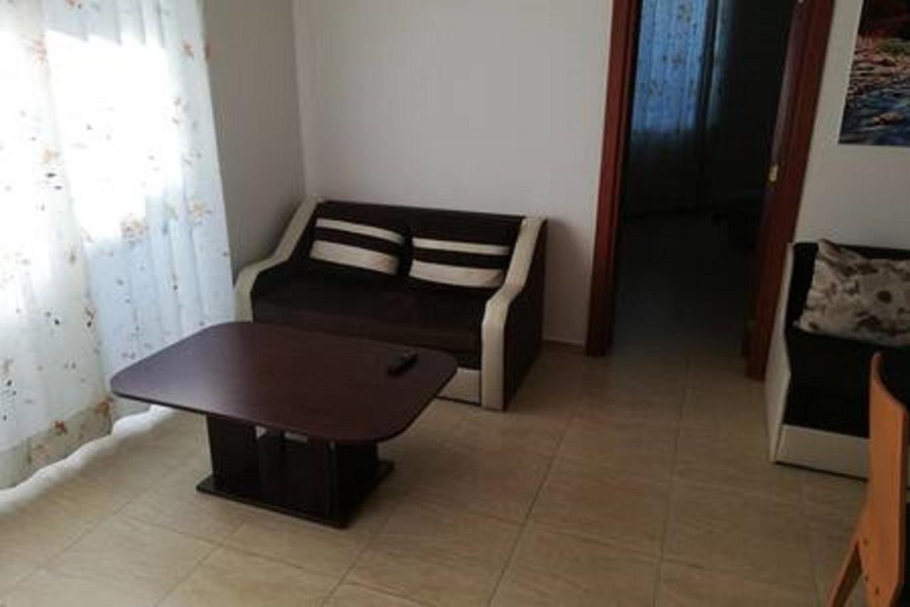 Yves 2 Bed Apart At Sun Village Sunny Beach Not Far Away From The Sea Exterior photo