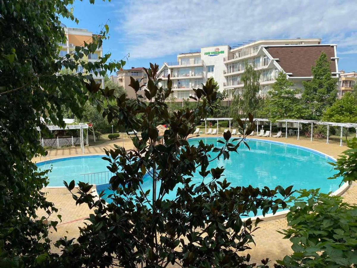 Yves 2 Bed Apart At Sun Village Sunny Beach Not Far Away From The Sea Exterior photo